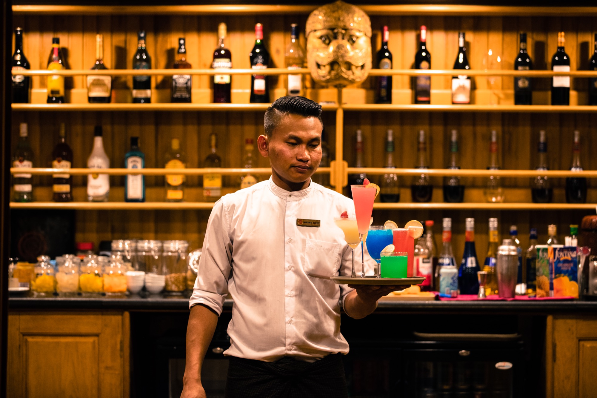 Pandaw RV Zawgyi Cocktails.jpg